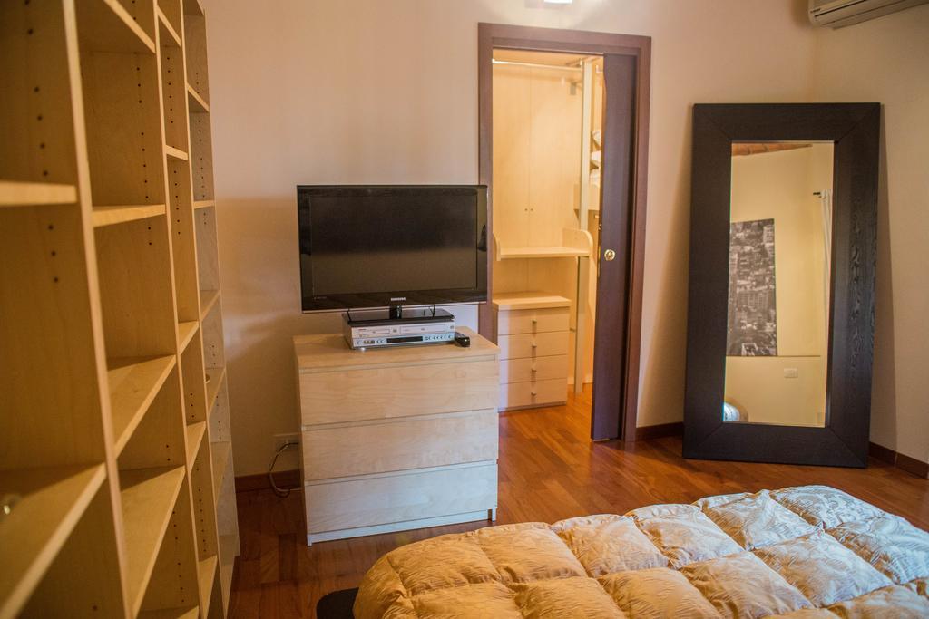 Ancient Roman Apartment Милан Экстерьер фото